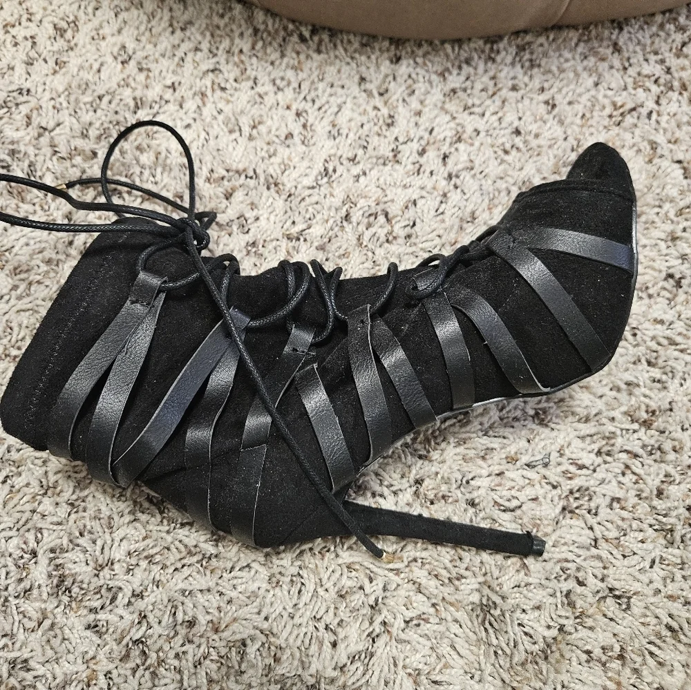 Shoedazzle Lace Up Booties NWOB